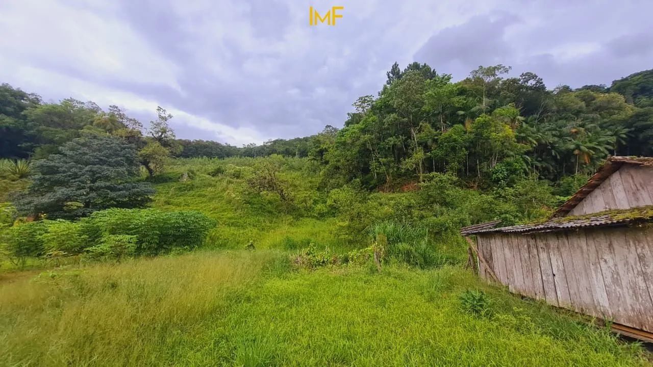 Sitio com 110.000m²