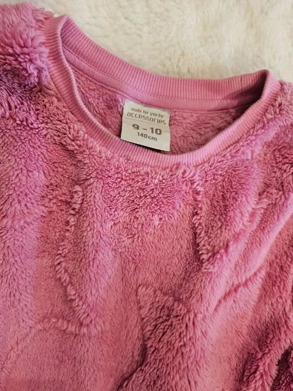 Pijamas 9 anos. Preço por conjunto.  - Foto 2
