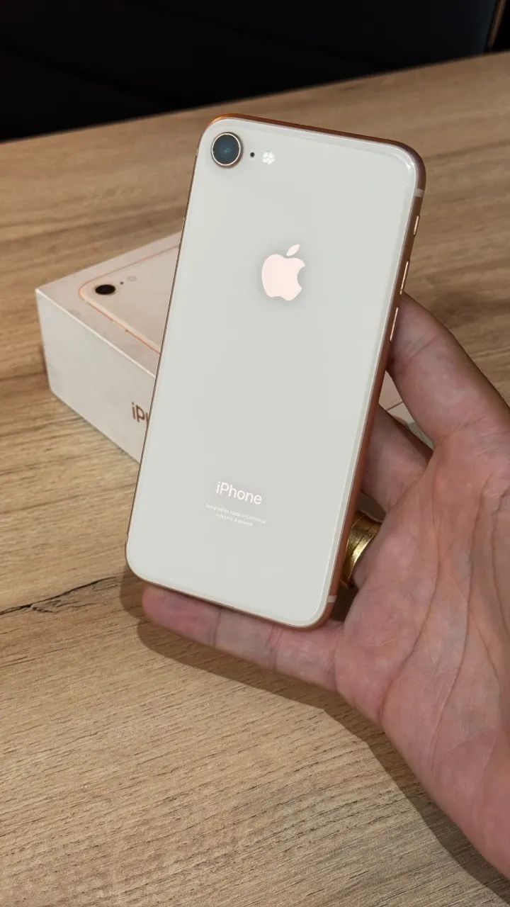 iPhone 8 64GB Gold - Com nota fiscal! Loja física! Com 3 meses de