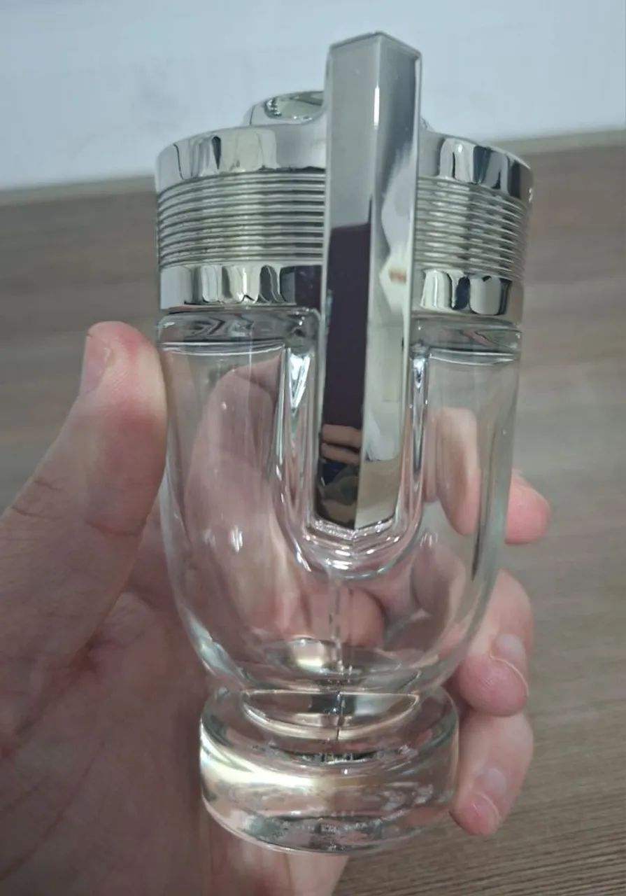 Frascos de Perfumes VAZIOS (INVICTUS PACO RABANNE E GUCCI GUILTY ELIXIR DE PARFUM) - Foto 4