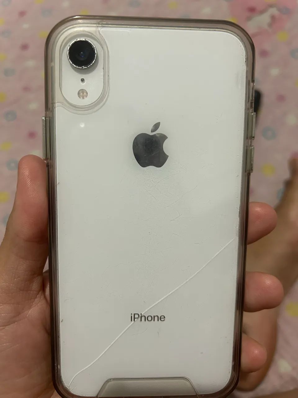 iPhone XR com defeito
