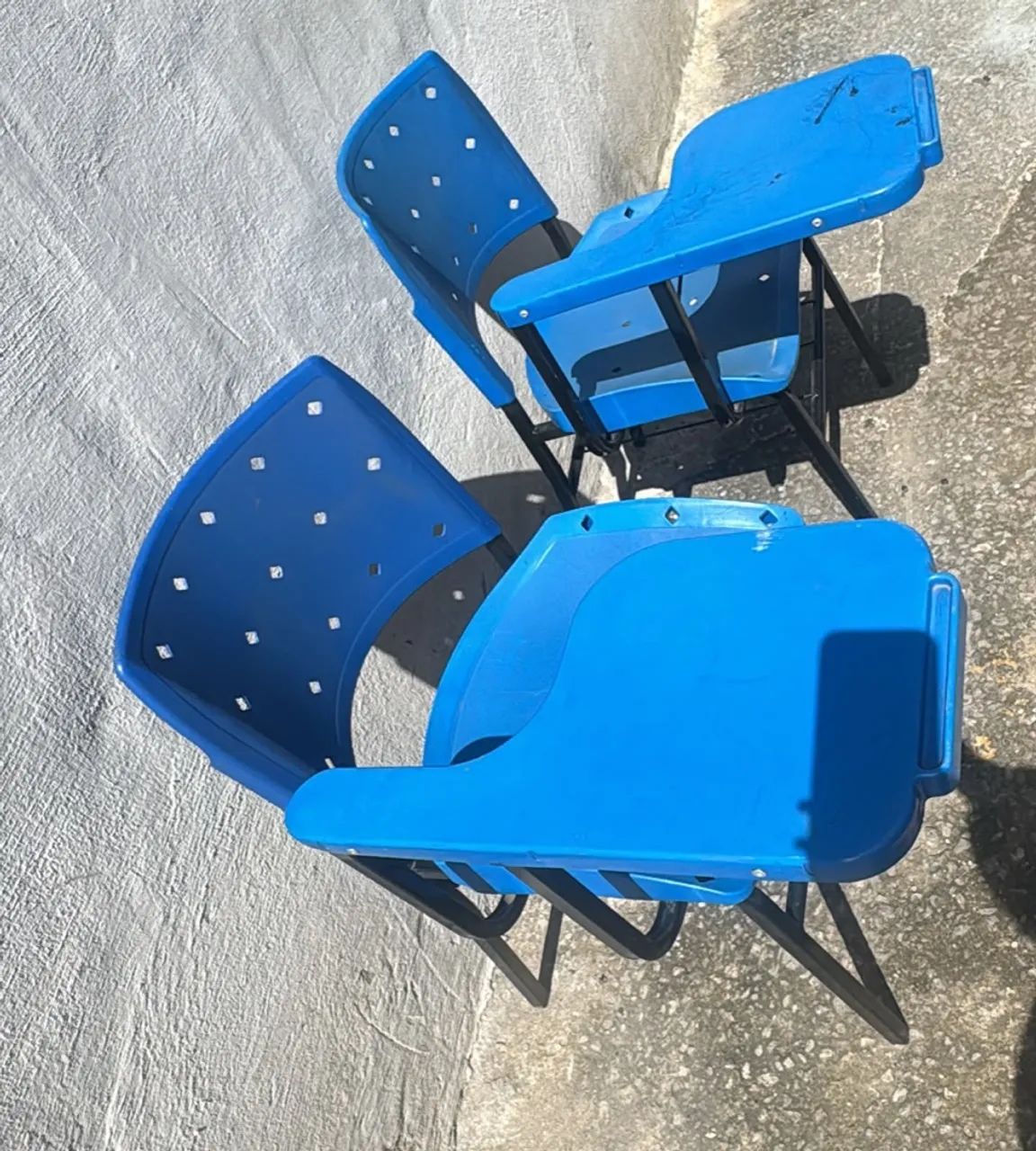 Cadeira iso plastica  - Foto 2