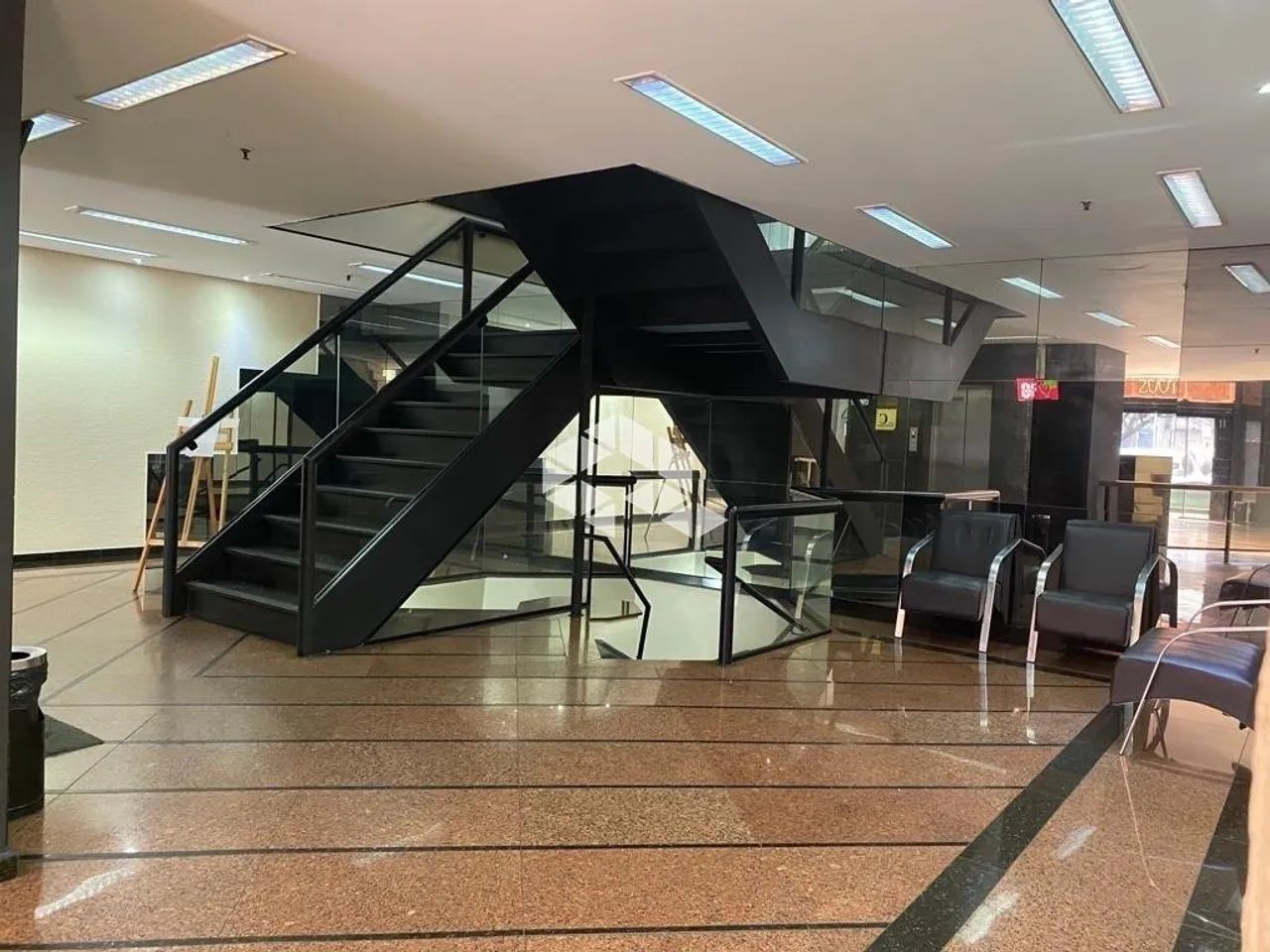 Salas comerciais no Edifício Edel Trade Center Bairro Cidade Baixa - Foto 4