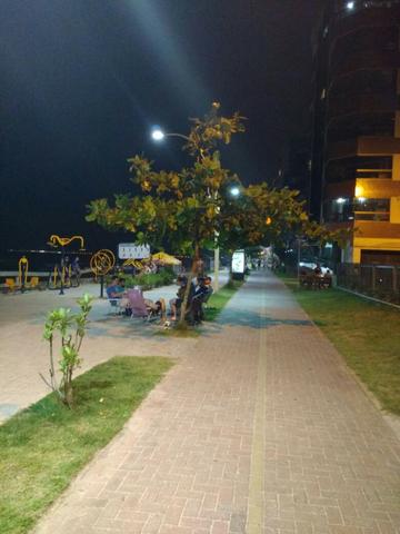 Apto Meia Praia, pé na areia, vista do mar, 3 quartos com ar, 2 vagas. Acomoda 10 pessoas - Foto 16