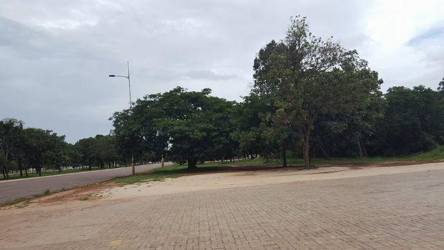 Lotes de 975 m² total de 2.925 m² na Av. Teôtonio, 802 Sul - Ao - Foto 7
