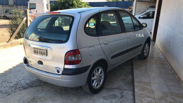 Renault Scenic 1.6 - Foto 4
