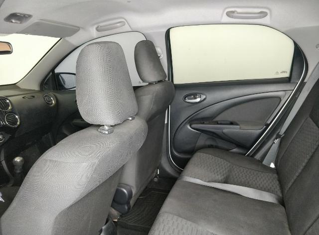Etios 1.5 Hb Xs completo 2014 - Foto 14
