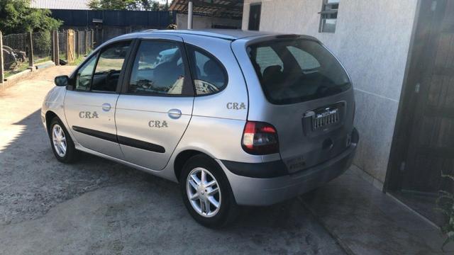 Renault Scenic 1.6 - Foto 5