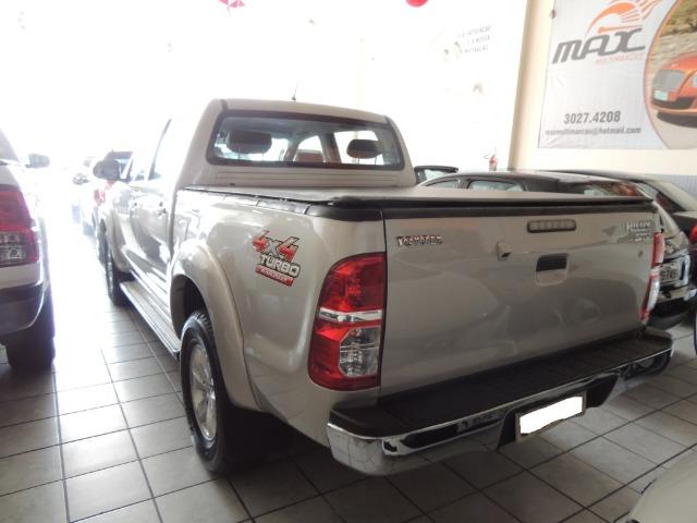 Toyota Hilux 3.0 SRV Cabine Dupla 4x4 Diesel 2014 - Foto 2
