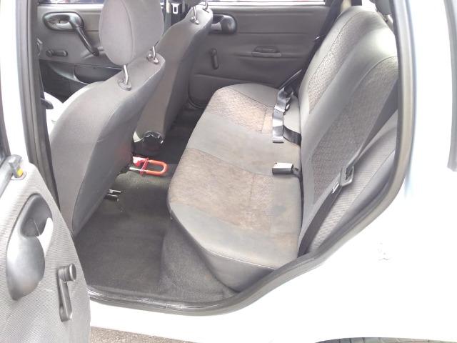Corsa sedan classic 1.0 2004 - Foto 4