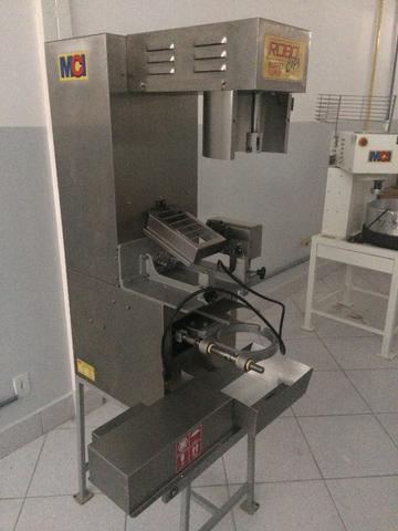 Máquina de fazer salgado MCI buffet super 5000und/hora