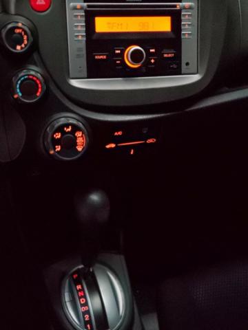 Honda Fit LX Automatico 1.4 - Foto 11