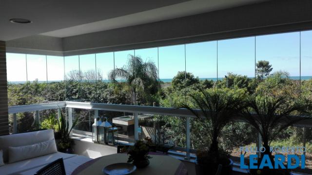 Apartamento à venda com 2 dormitórios em Campeche, Florianópolis cod:554720