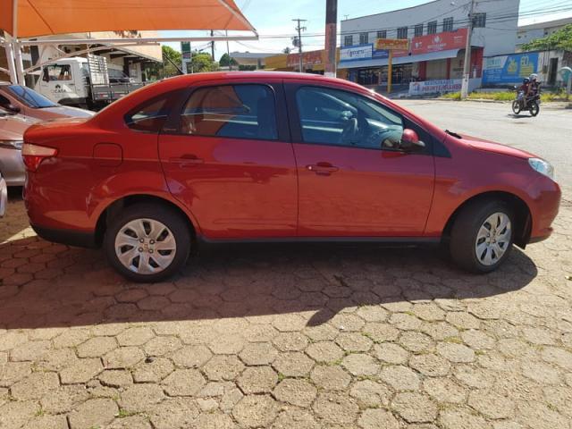 FIAT GRAND SIENA ATTRACTIVE (EVOLUTION) 1.4 8V 2014 - Foto 8