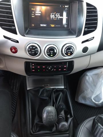 L200 Triton Savana * 4X4 * 2018 *49.000 kms - Foto 8