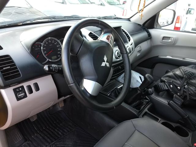 L200 Triton Savana * 4X4 * 2018 *49.000 kms - Foto 15