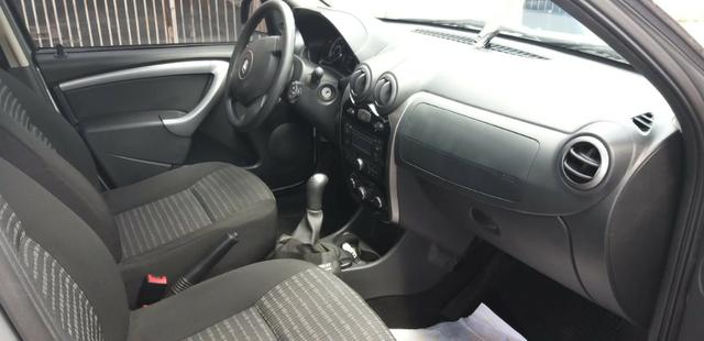 Carro Sandero Impecável - Foto 2
