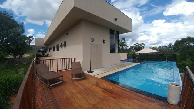 Casa Condominio Fechado, Alto Padrão com 04 Suítes, em Caldas Novas GO - Foto 6