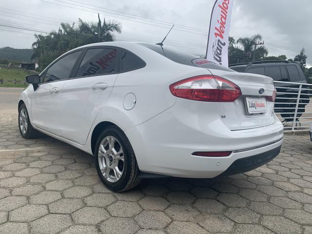 Ford new Fiesta 2016 1.6 completo - Foto 3