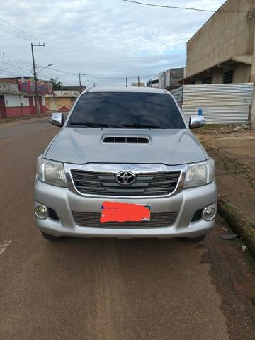 Vende-se Hilux 3.0 Srv seminova 2013 abaixo da fipe - Foto 9