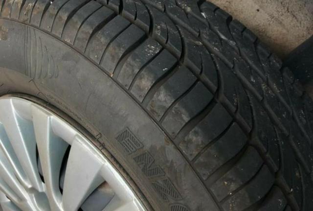 Volkswagen Gol G4 1.0 - Completo - Foto 3
