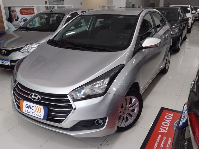 HYUNDAI HB20S 1.6 COMFORT PLUS 16V FLEX 4P AUTOMATICO