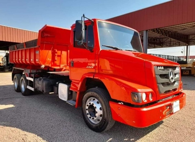 MERCEDES-BENZ 6X2