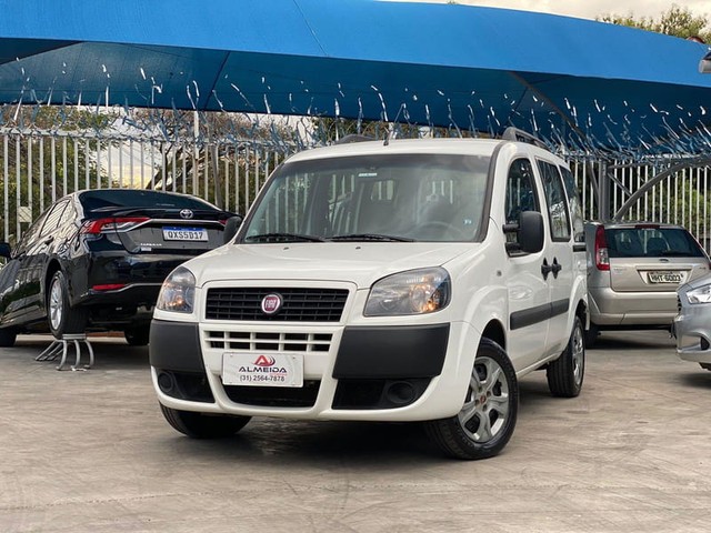 DOBLO ESSENCE 1.8 16V FLEX 7LUGARES 54.916 KM RODADOS