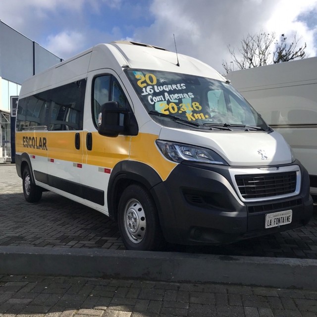 PEUGEOT BOXER MINIBUS 2.0 16L TURBO DIESEL 3P