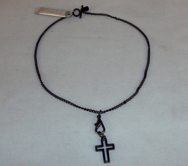 Corrente Colar Crucifixo Pingente Escudo Guess Watch? Strass Importado Aceito Trocas