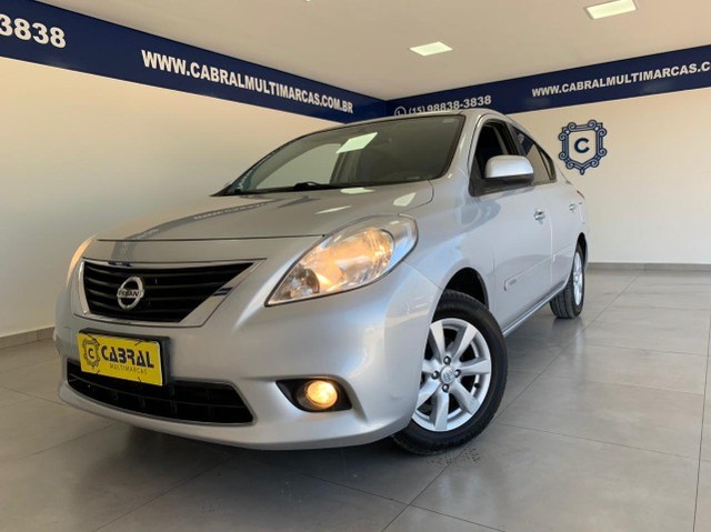 VERSA 1.6 COMPLETO