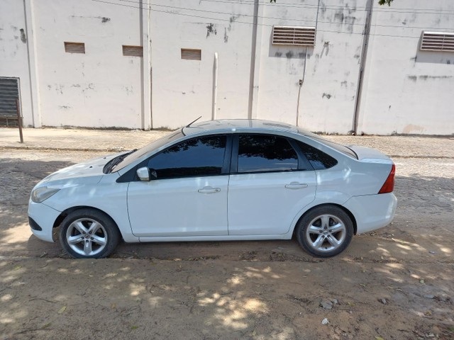 VENDO FORD FOCUS COMPLETO 2011