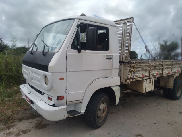 CAMINHÃO VOLKSWAGEN 850