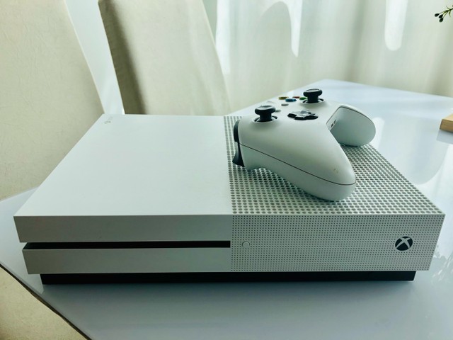 Xbox One S 1Tb - Foto 3