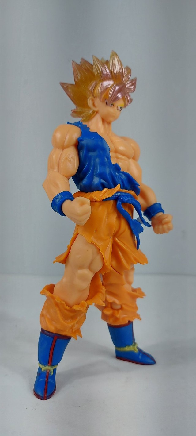 Boneco Action Figure Goku Ssj Super Sayajin 2 Dragonball Z em