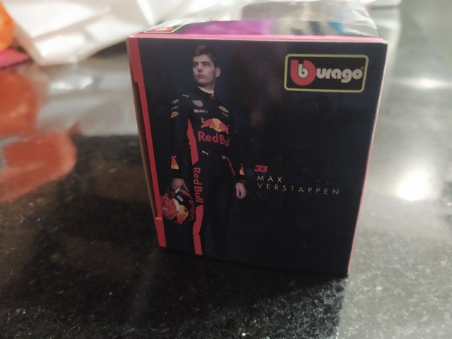 Fórmula 1 Redbull RB 13 Burago - Foto 2