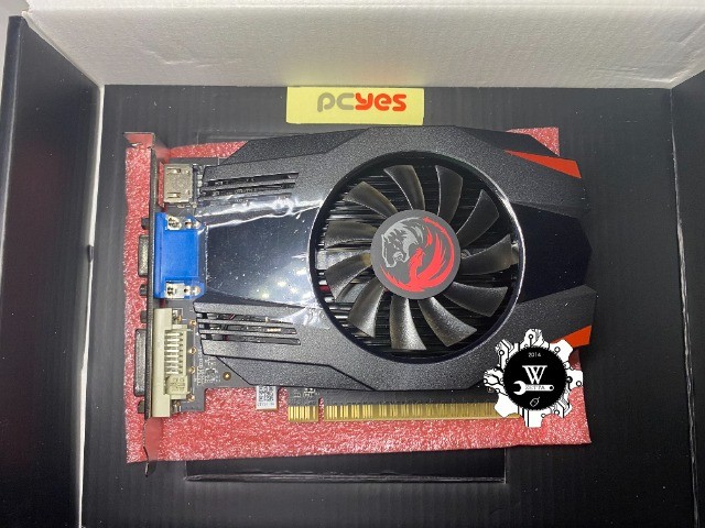 Placa de Vídeo Geforce GT 730 4GB DDR5 Pcyes Single Fan 64 Bits Saída Hdmi,  Dvi