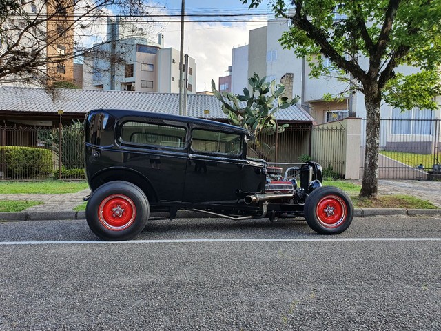 Ford Tudor Hot Rod V8 1931