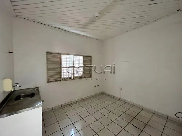 Comercial casa com 5 quartos - Bairro Centro em Londrina