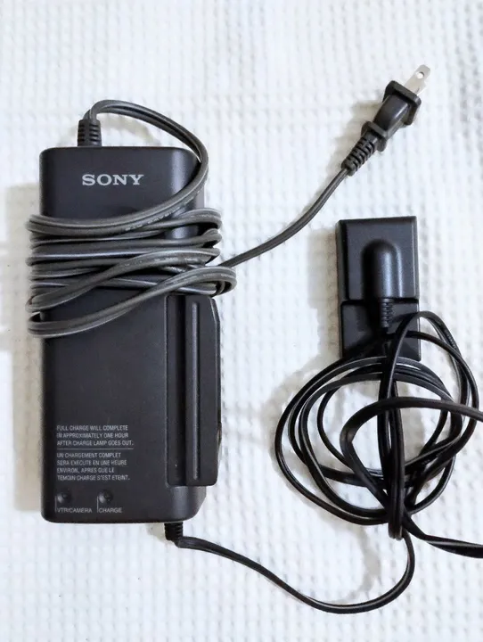 Carregador adaptador Original CA Sony AC-V316<br>