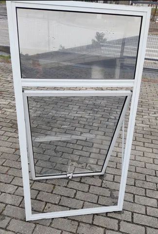 Janela Maxim Ar  de alumínio branco. Alta qualidade 