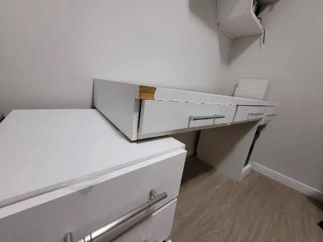 Mesa de escritório 51 X 137cm  - Foto 3