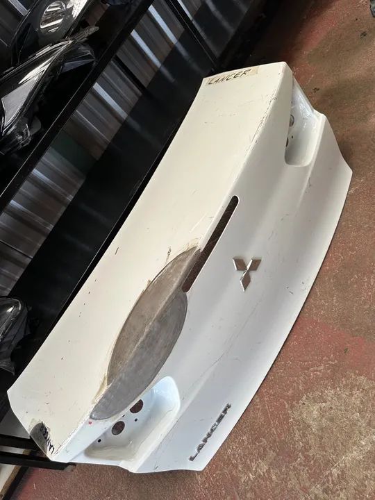 Tampa traseira Mitsubishi Lancer 2011 2019  - Foto 5