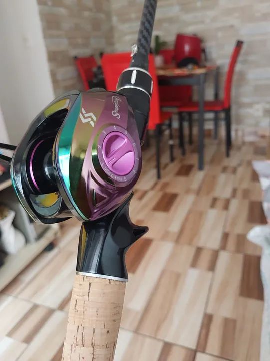 Kit Pesca Completo Carretilha Camaleão com Vara Cortiça Ultralight Exclusiva Leia Anúncio  - Foto 2