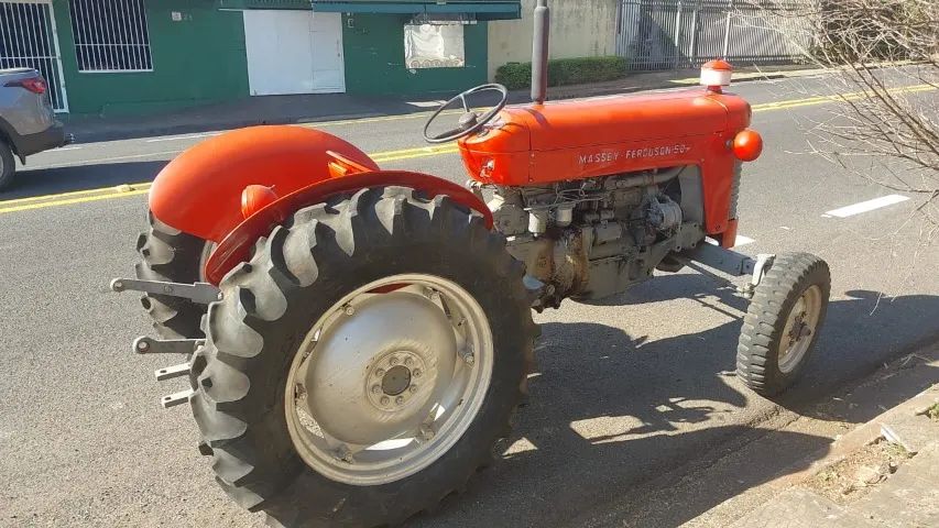 TRATOR MASSEY FERGUNSON 50 COM ARADO - Foto 3