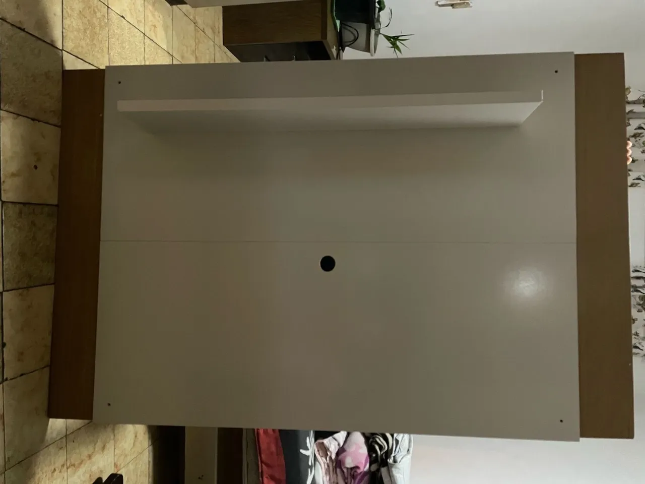 Rack para TV com Prateleira