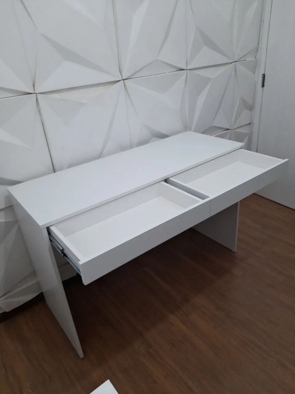 Escrivaninha Escritório 100% MDF Com 2 Gavetas - NOVA  - Foto 3