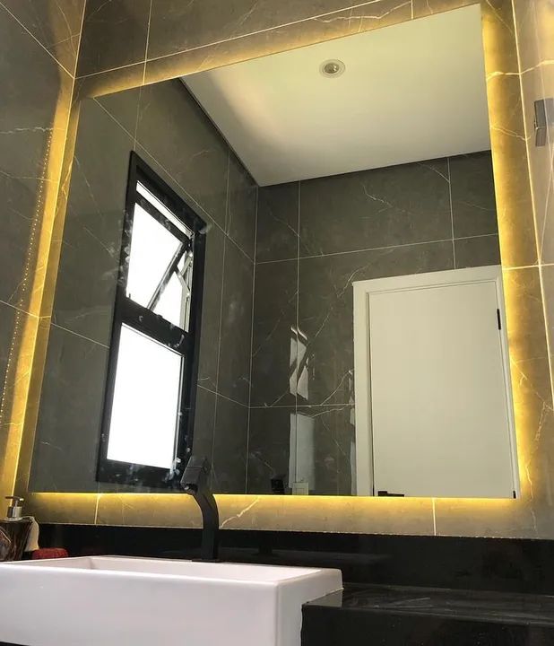 Espelho Led externo a Pronta e Sob Medida