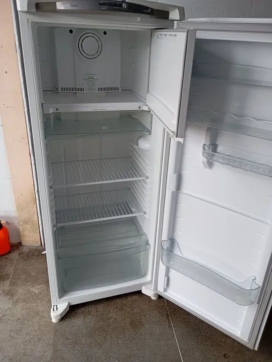 Geladeira Consul em ótimo estado - Foto 3