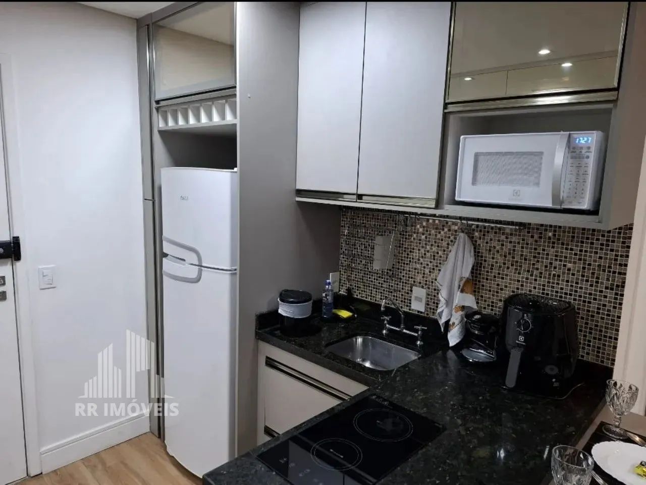 RR8492 Studio MOBILIADO 26m² CONDOMÍNIO SELENITA RESIDENCE LONG STAY - OPORTUNIDADE - 1 Do - Foto 3